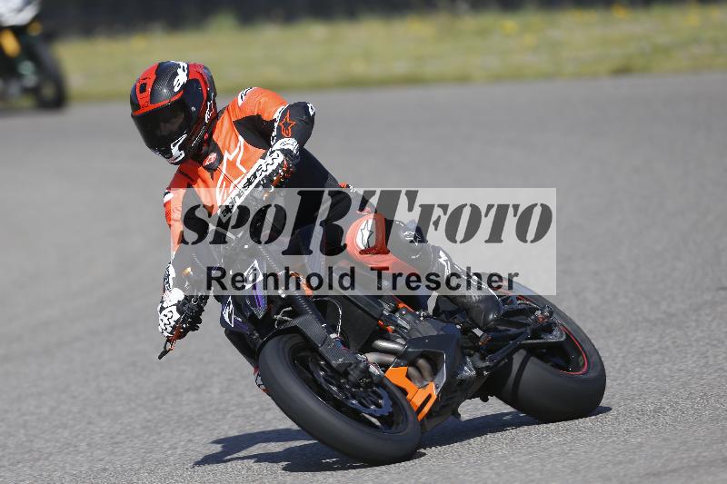 /07 09.04.2026 Cornu Master School ADR/Gruppe blau/26